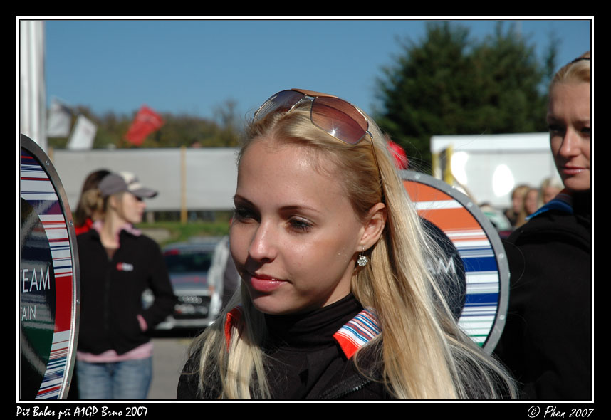 Pit_Babes_A1GP_07_015.jpg
