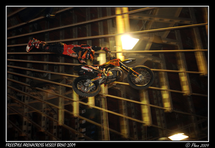 Freestyle_ArenaCross_Brno_09_010.jpg