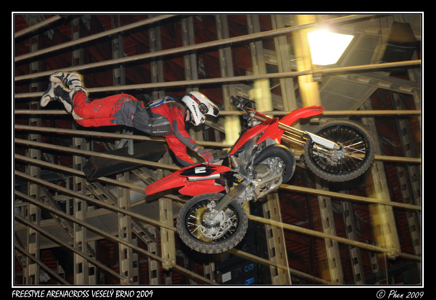 Freestyle_ArenaCross_Brno_09_012.jpg