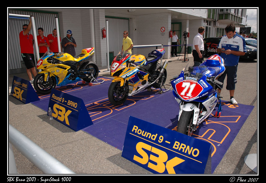 SBK_SuperStock_1000_Brno_07_021.jpg