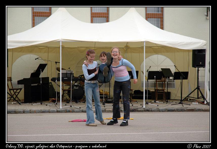 Oslavy_07_200.jpg