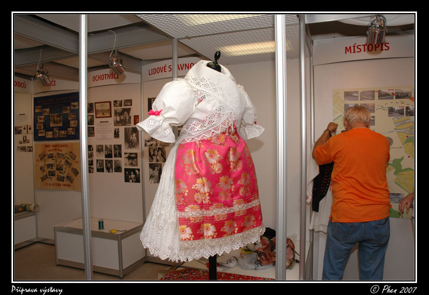 Priprava_vystavy_07_063.jpg