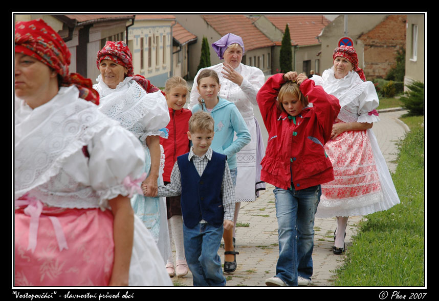 Pruvod_07_033.jpg