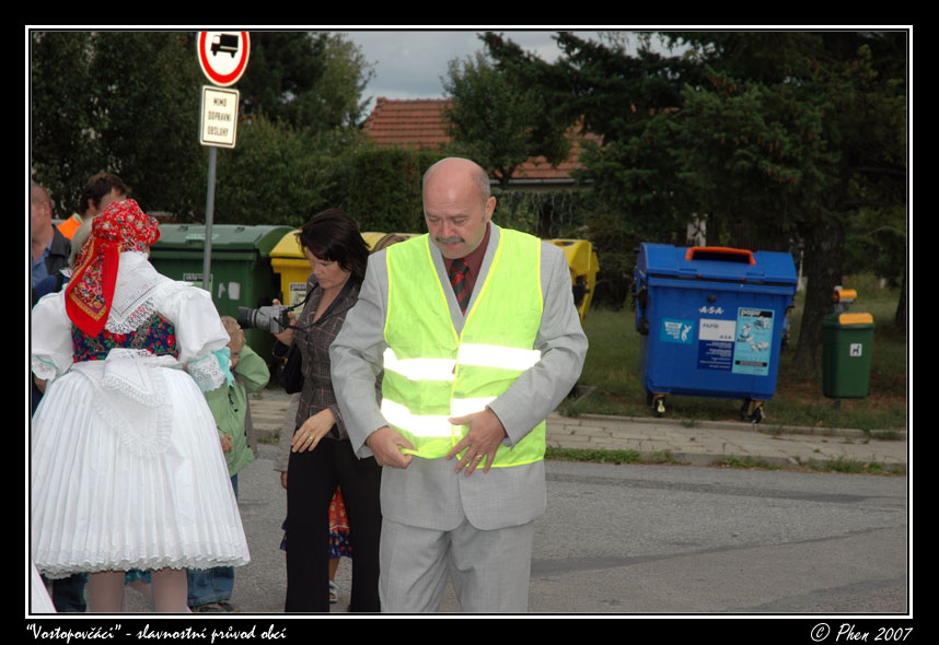 Pruvod_07_056.jpg