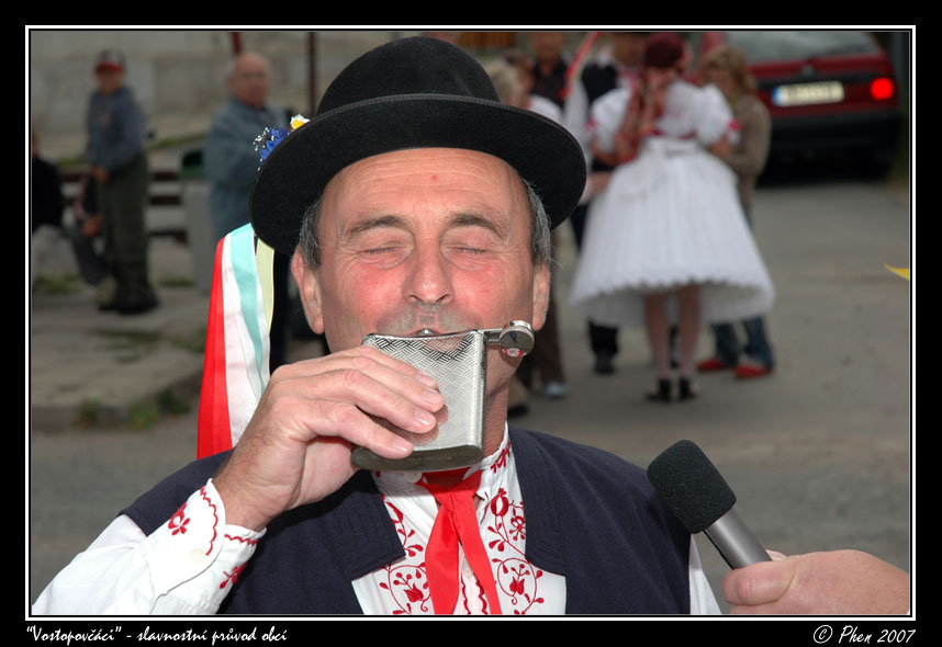 Pruvod_07_057.jpg