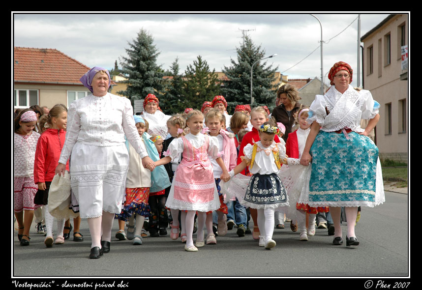 Pruvod_07_136.jpg