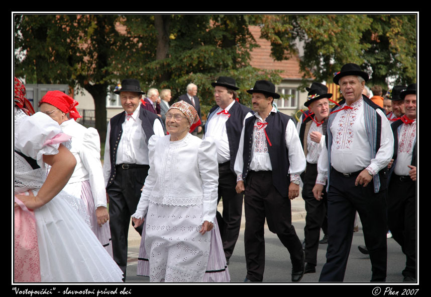 Pruvod_07_156.jpg