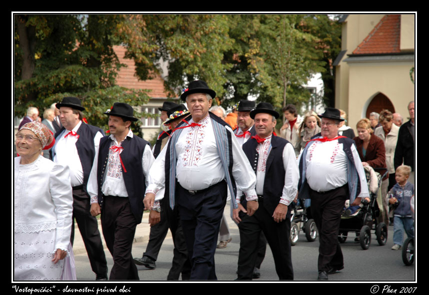 Pruvod_07_157.jpg